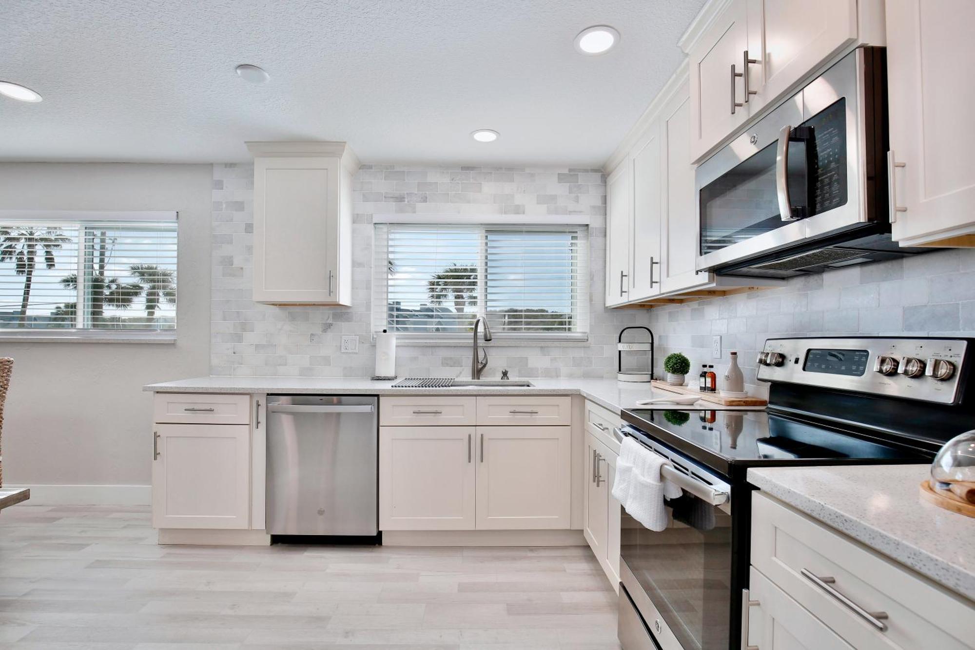 Zen Beach Retreat - Ocean View Townhouse -No Drive Beach New Smyrna Beach Luaran gambar